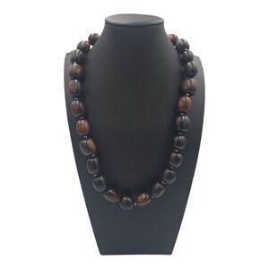 Vinrage 1960s-1970s Beaded Necklace‎